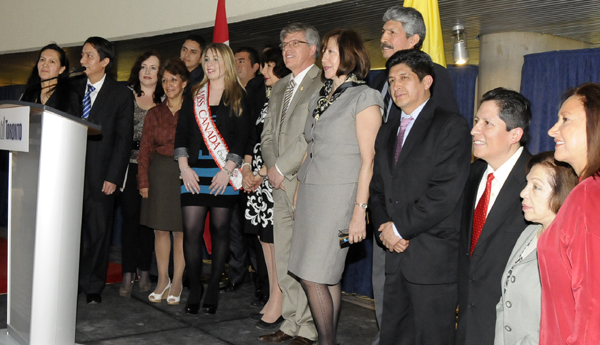 La Asociación de Ecuatorianos en Ontario cumple 10 años de vida institucional. Foto: V. Aguilar.