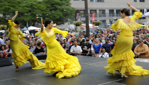 Esmeralda Enrique (Flamenco Show).