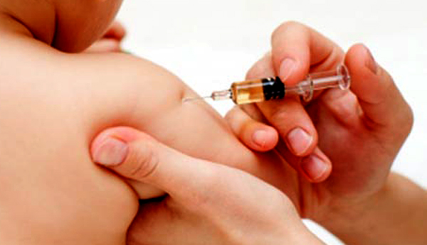 Con una vacuna puede prevenir la gripa.