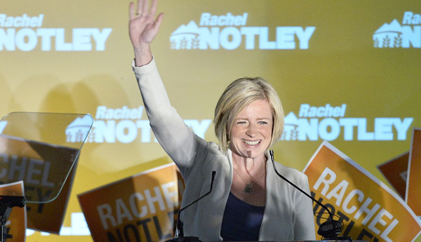 La primera ministra de Alberta, Rachel Notley .