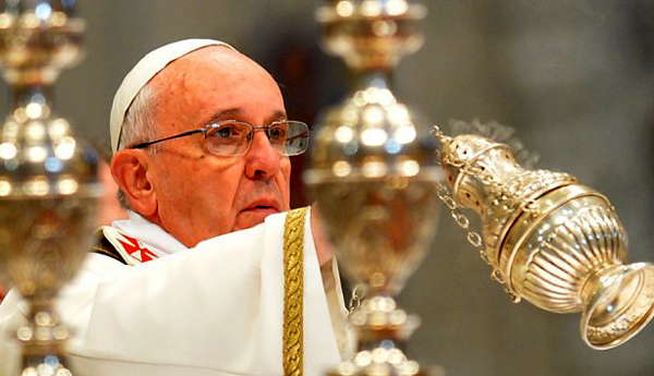 El Papa  Francisco celebró Santa Misa, en la solemnidad de la Epifanía, en la Basílica Vaticana.